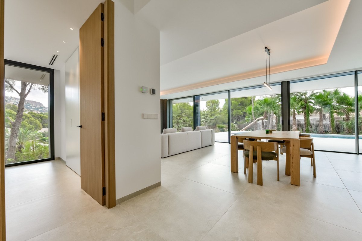 4 Bed Detached Villa in Altea