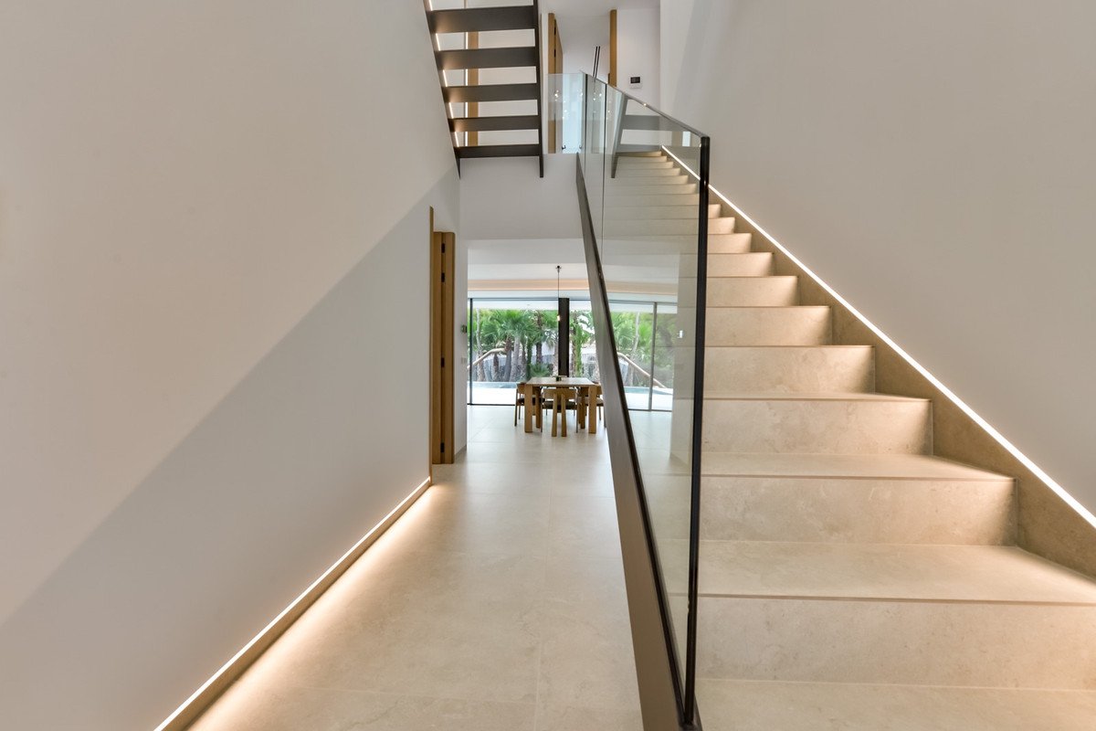 4 Bed Detached Villa in Altea