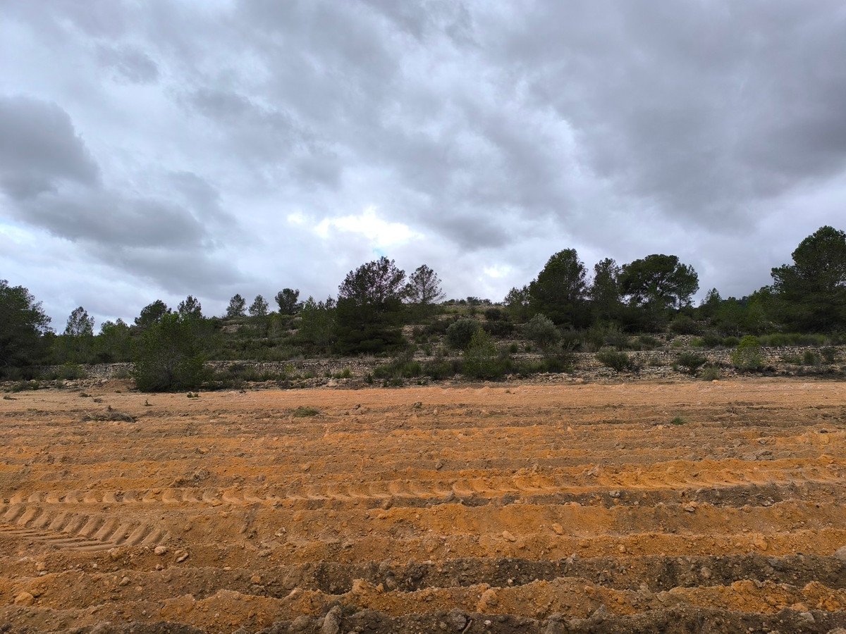 Land in Chinorlet