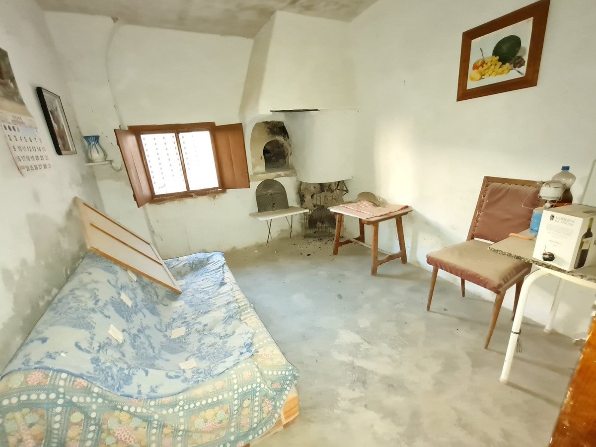 6 Bed Townhouse in Pinoso