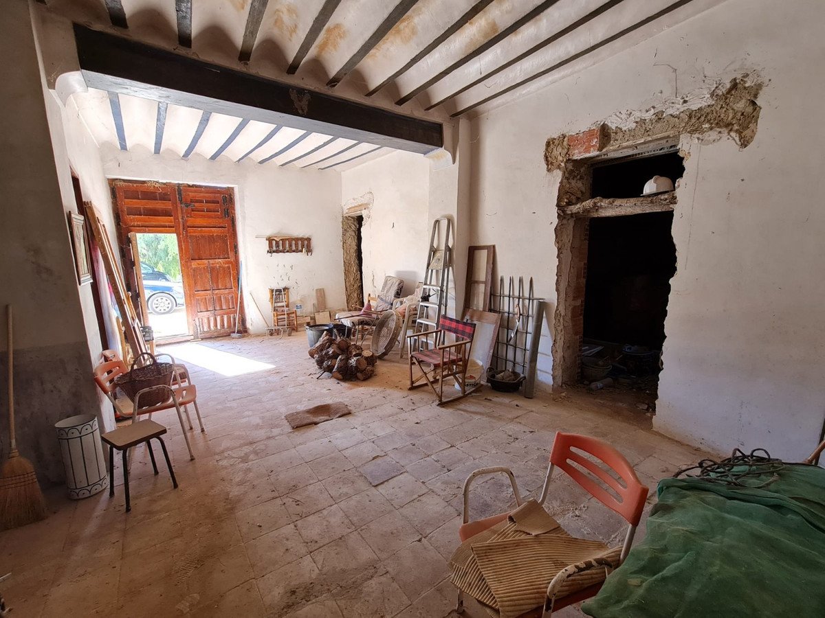 6 Bed Townhouse in Pinoso