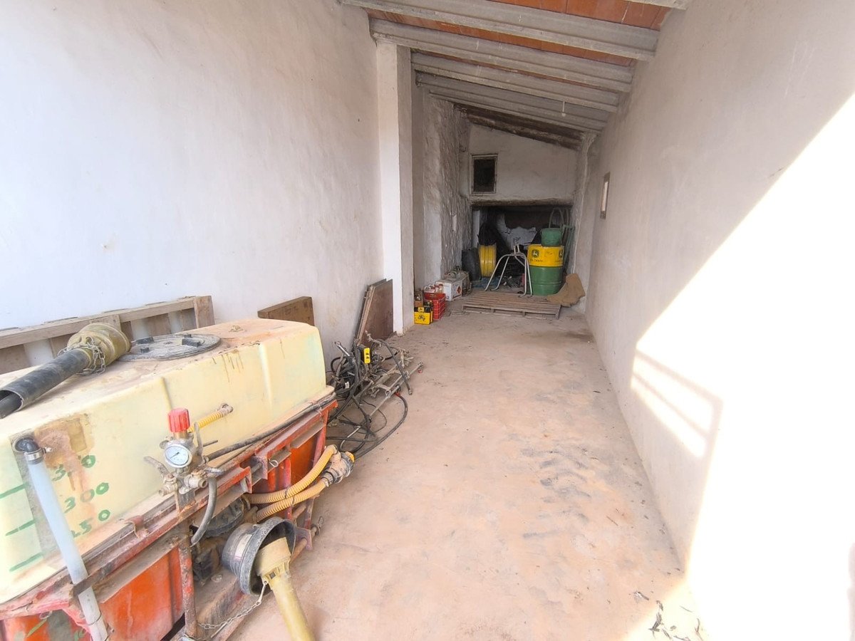 7 Bed Finca - Cortijo in Yecla