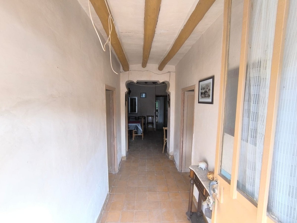 7 Bed Finca - Cortijo in Yecla