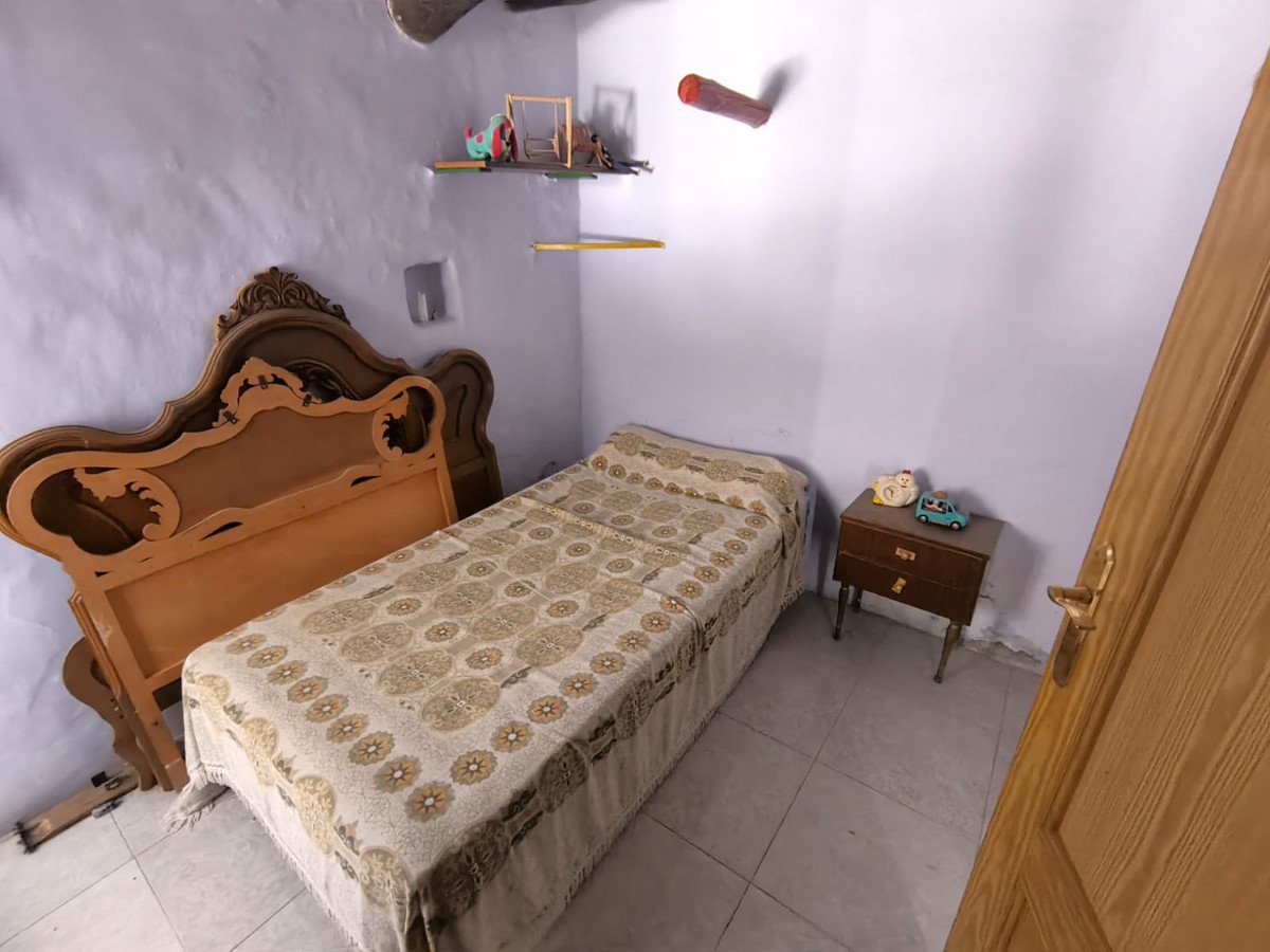 7 Bed Finca - Cortijo in Yecla