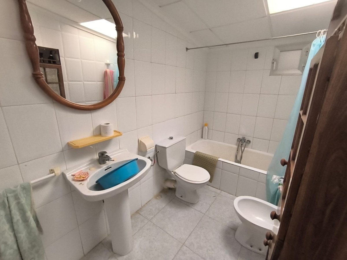 7 Bed Finca - Cortijo in Yecla