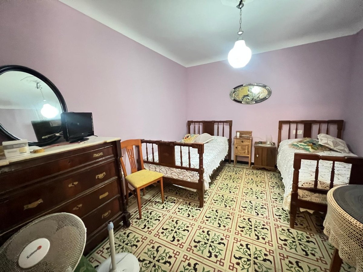 5 Bed Townhouse in Pinoso