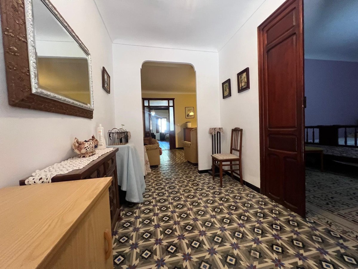 5 Bed Townhouse in Pinoso