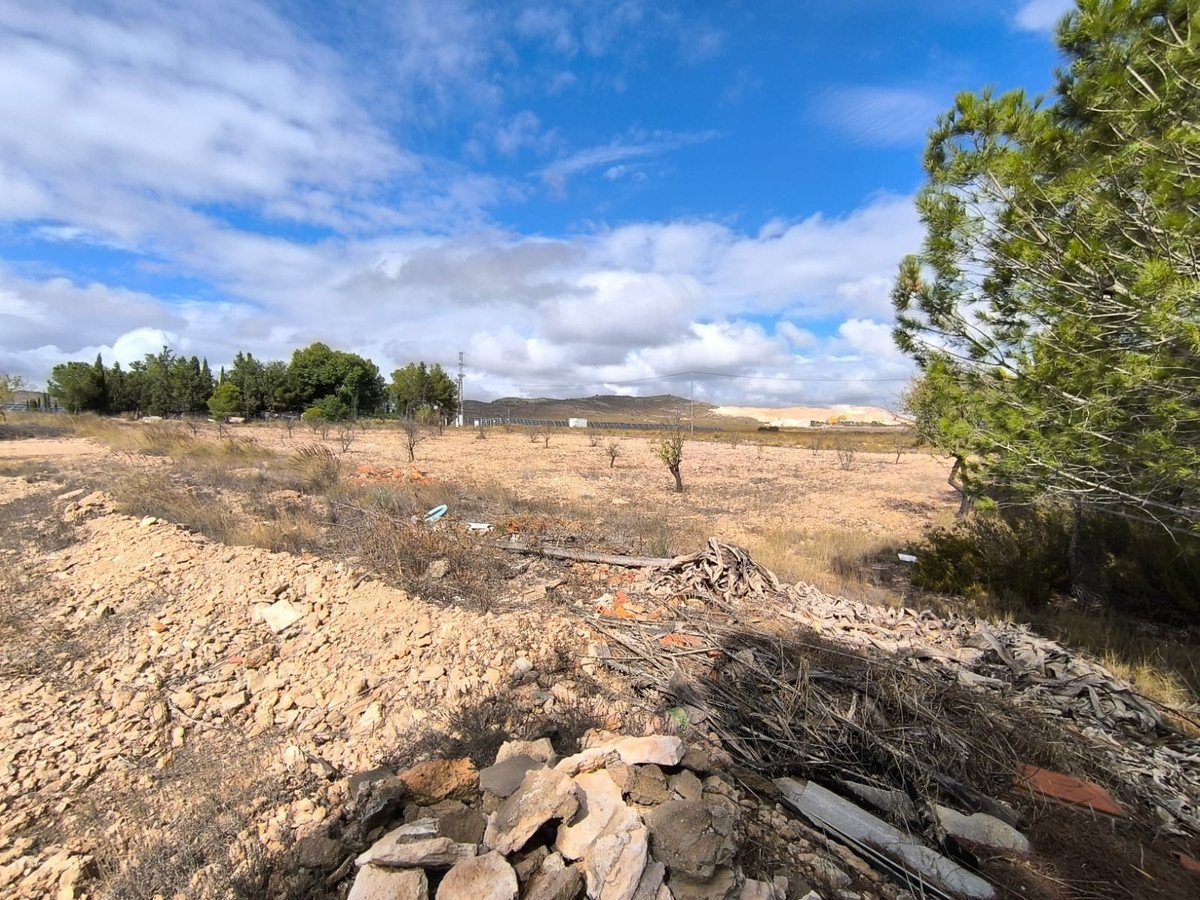 3 Bed Finca - Cortijo in Yecla