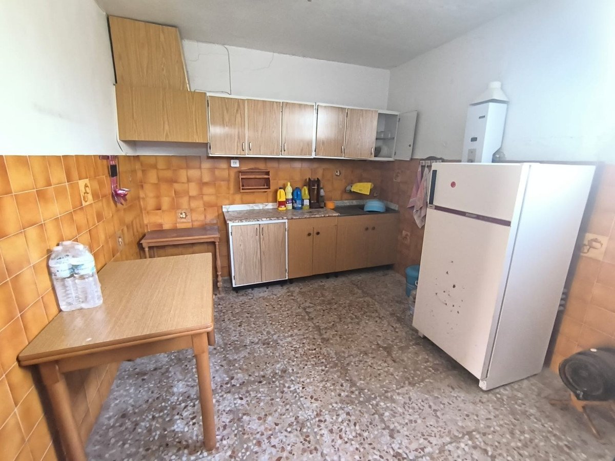 10 Bed Finca - Cortijo in Yecla