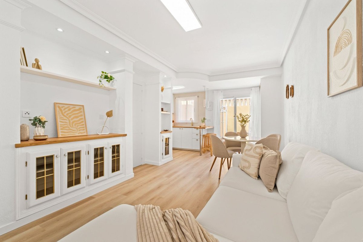 2 Bed Townhouse in Villamartin