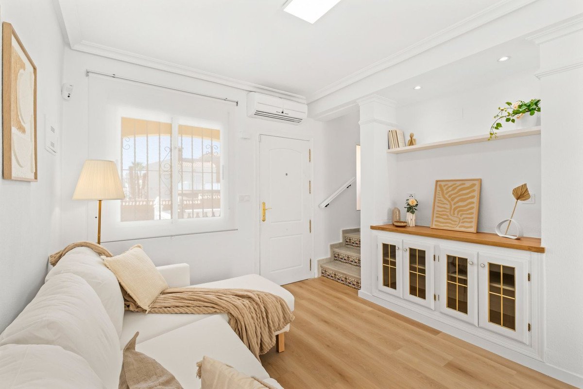 2 Bed Townhouse in Villamartin