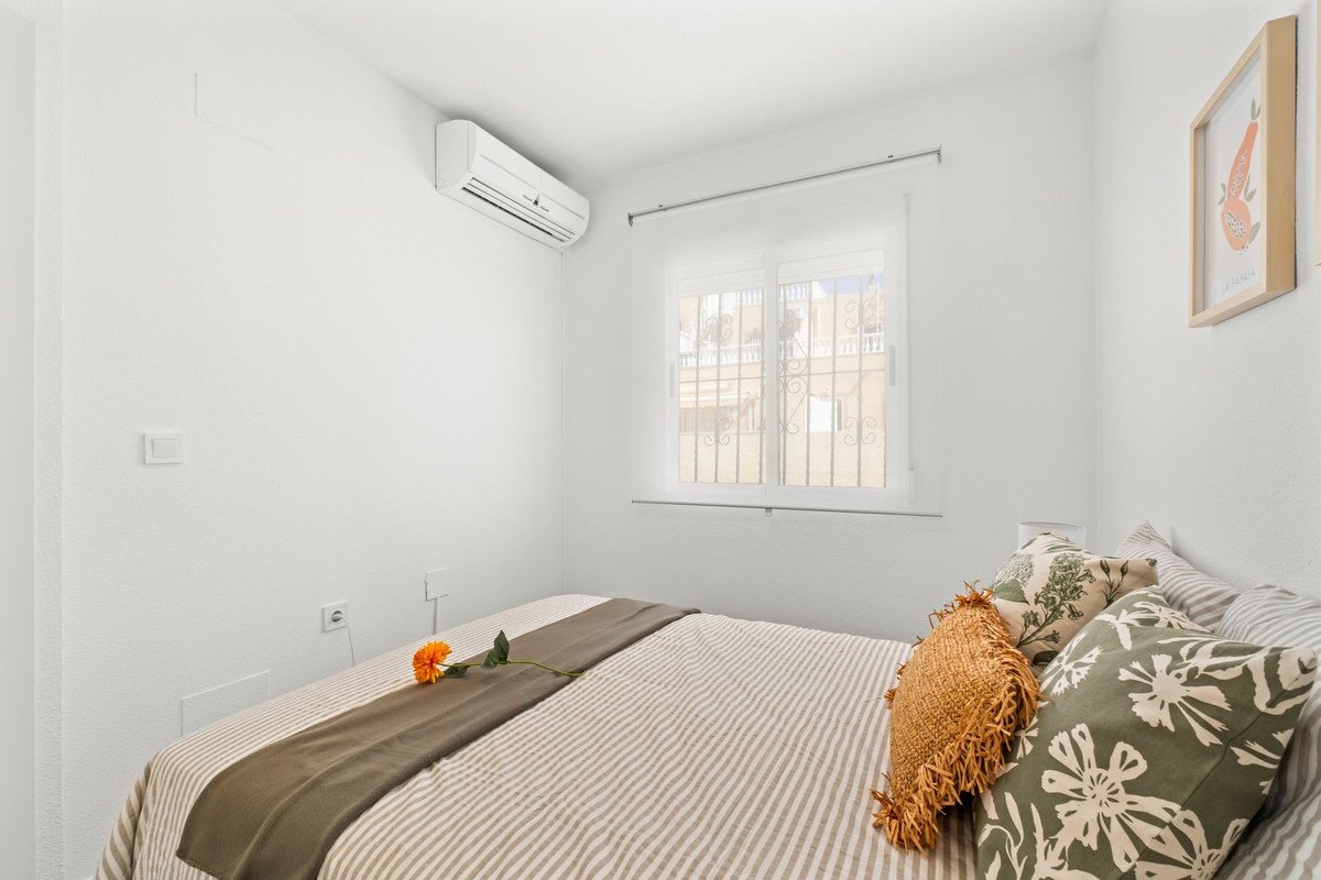 2 Bed Townhouse in Villamartin