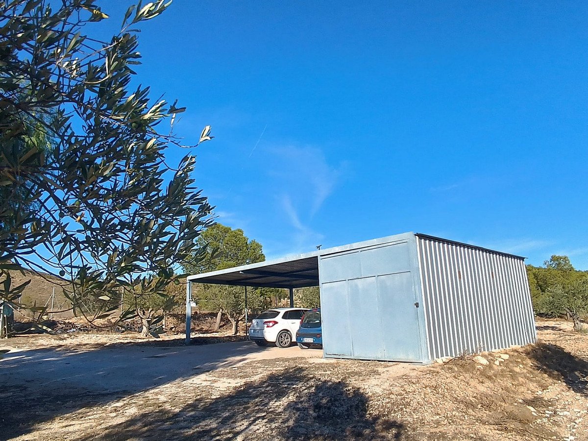 5 Bed Finca - Cortijo in Yecla