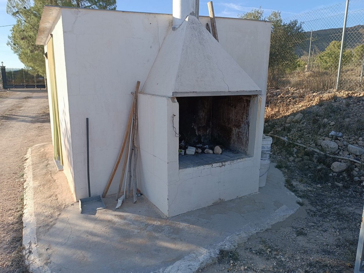 5 Bed Finca - Cortijo in Yecla