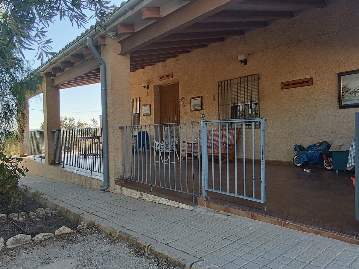 5 Bed Finca - Cortijo in Yecla