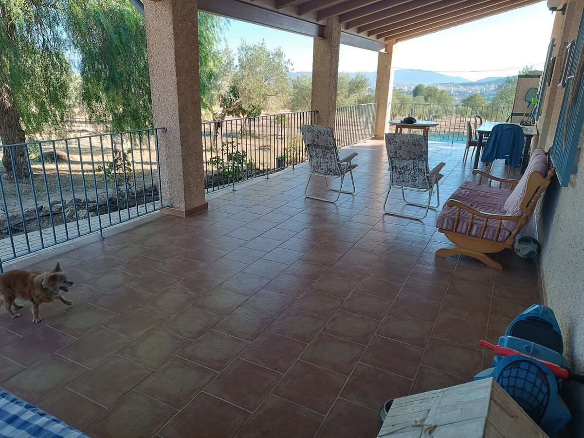 5 Bed Finca - Cortijo in Yecla