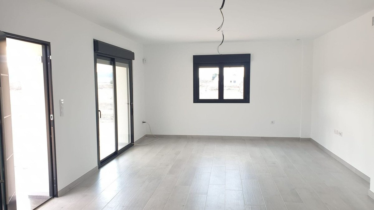 3 Bed Detached Villa in Pinoso