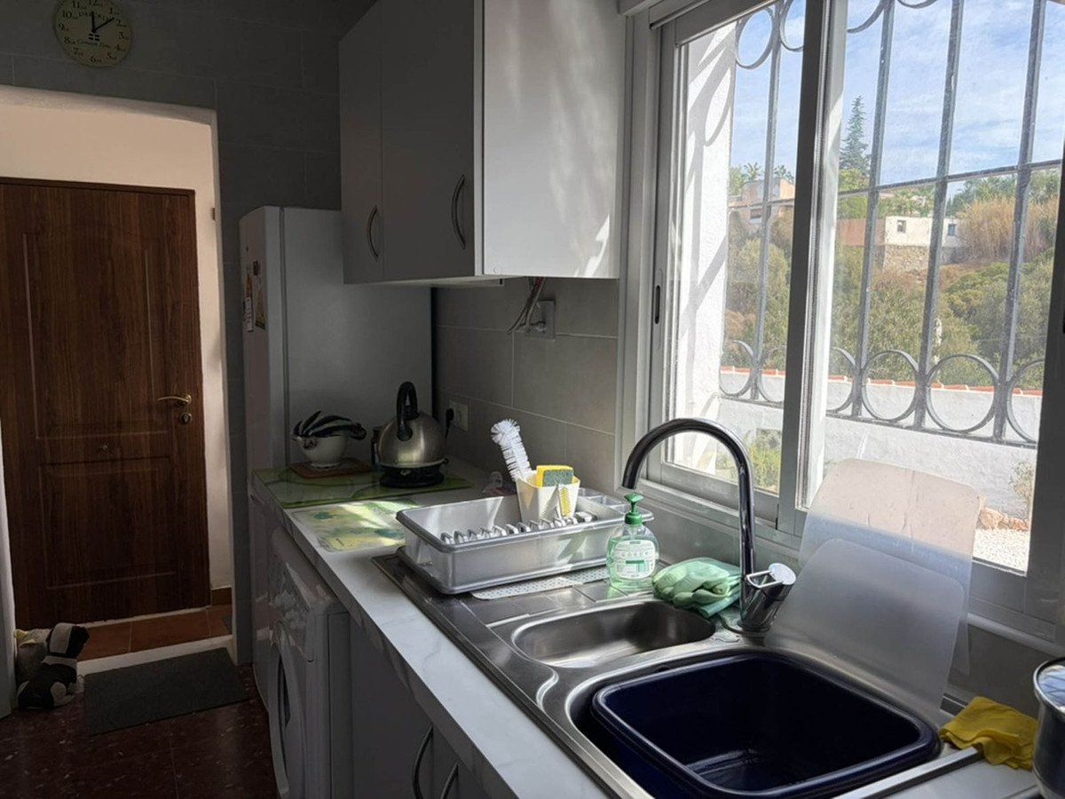2 Bed Townhouse in Estepona