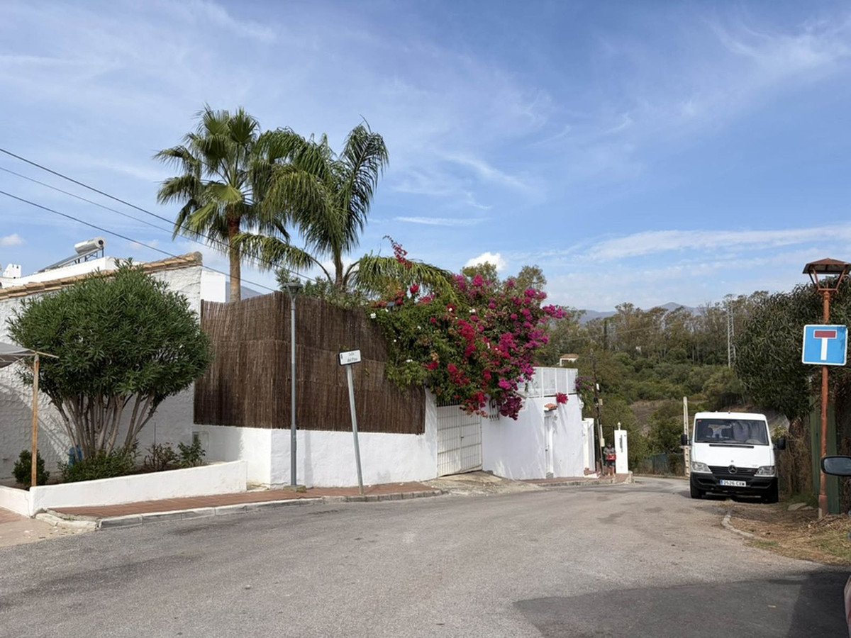 2 Bed Townhouse in Estepona