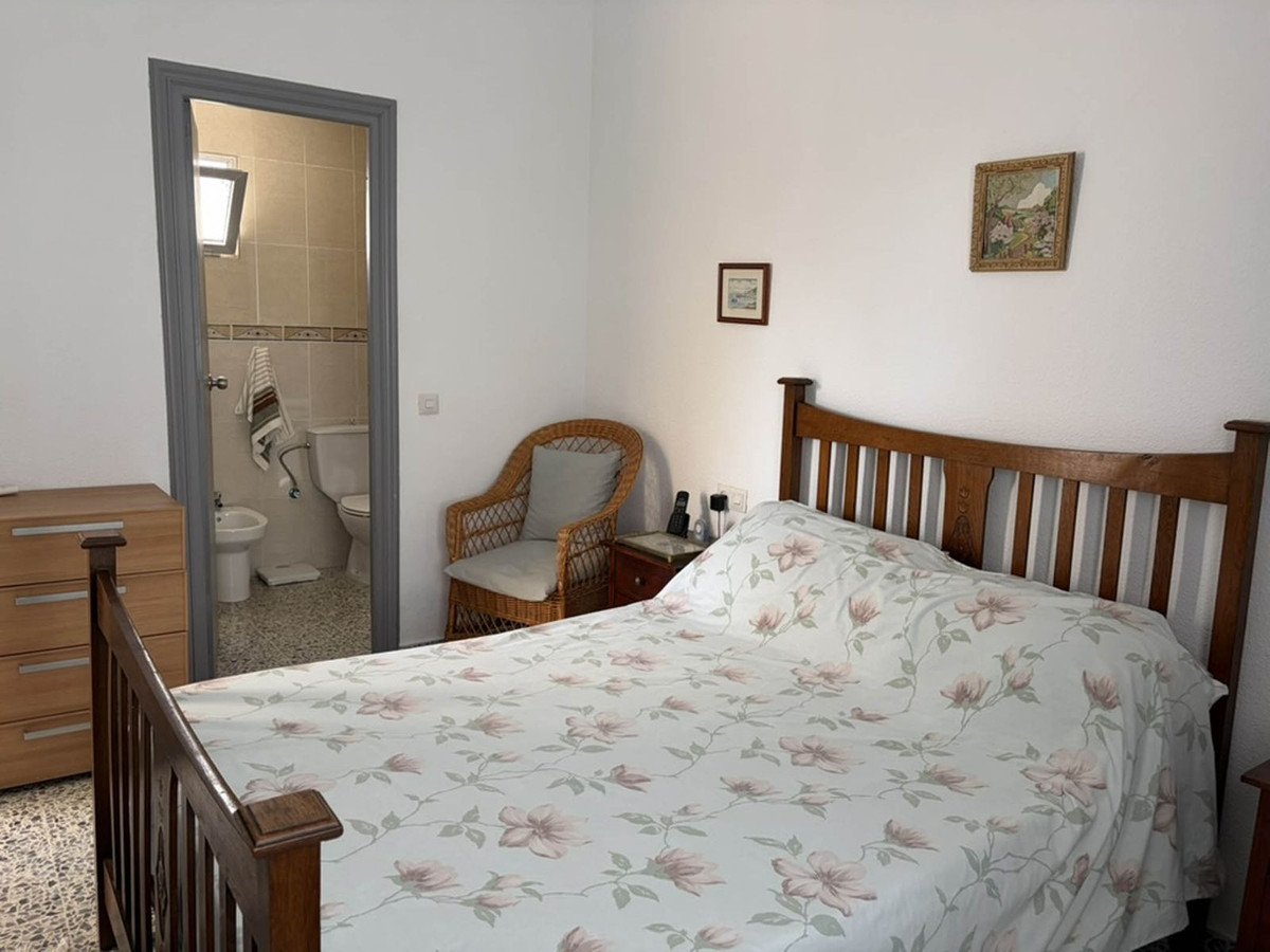 2 Bed Townhouse in Estepona