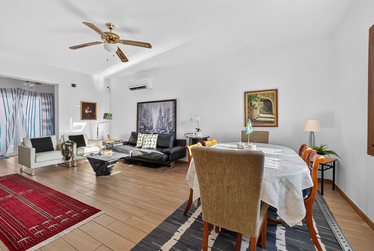 3 Bed Detached Villa in Torrevieja
