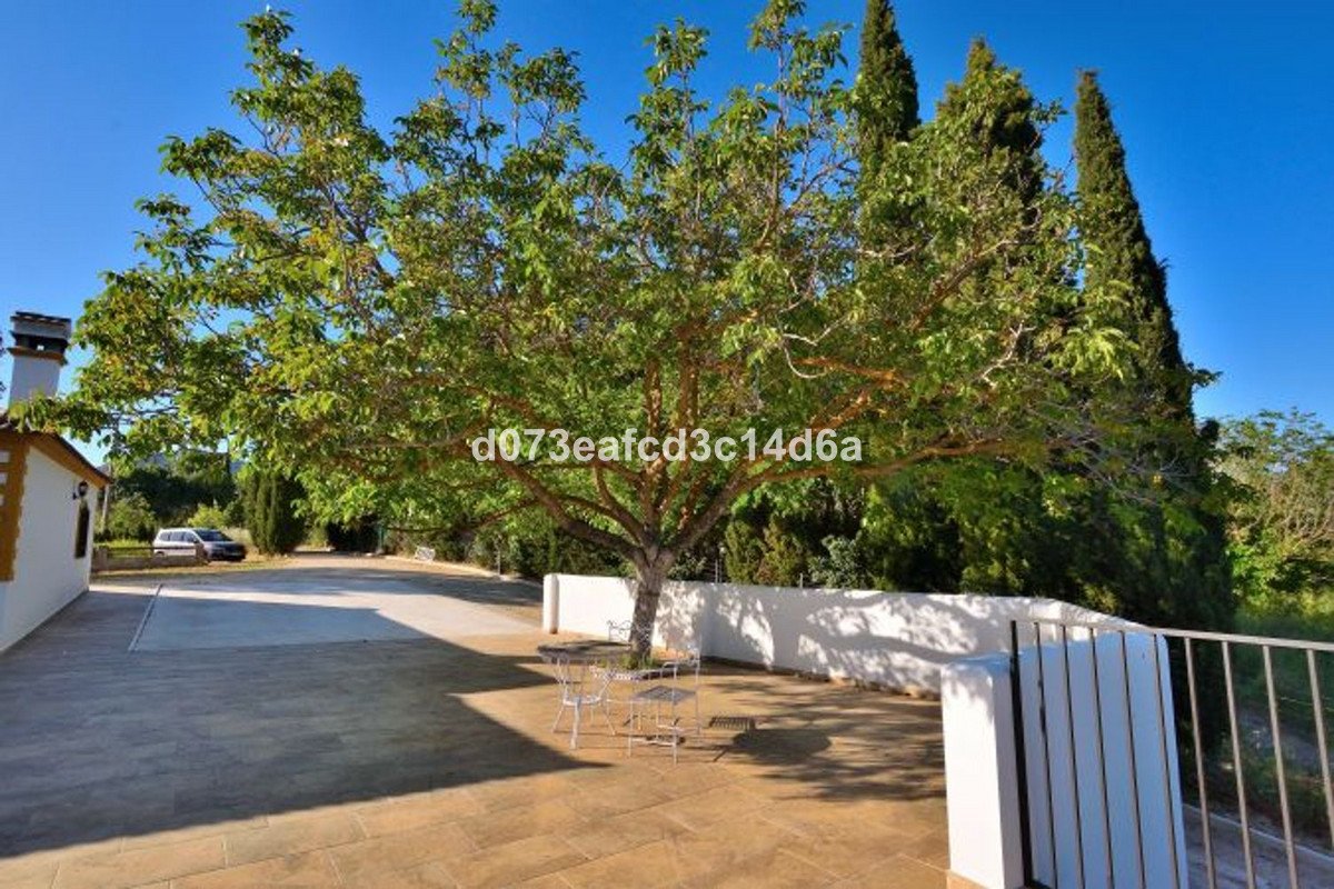 2 Bed Finca - Cortijo in Arriate