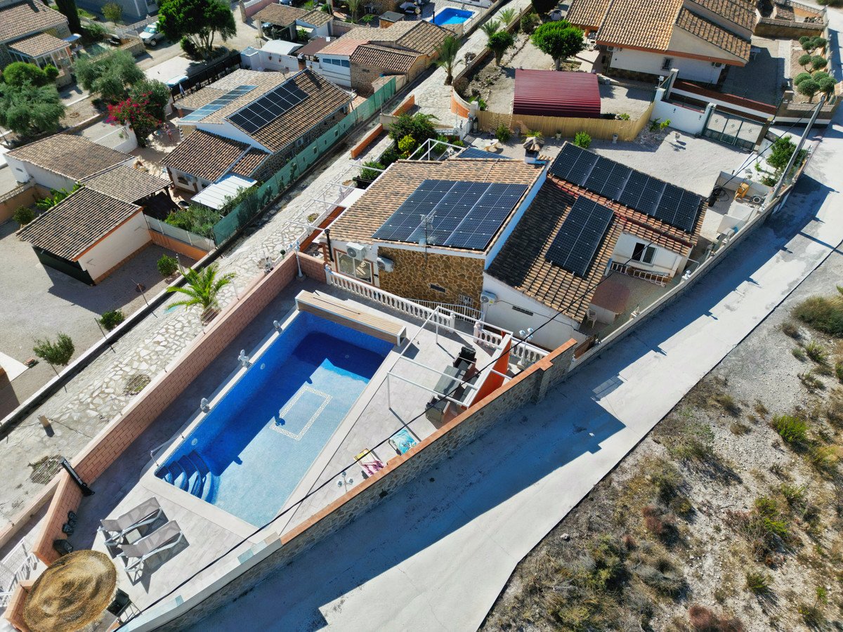 3 Bed Detached Villa in Fortuna
