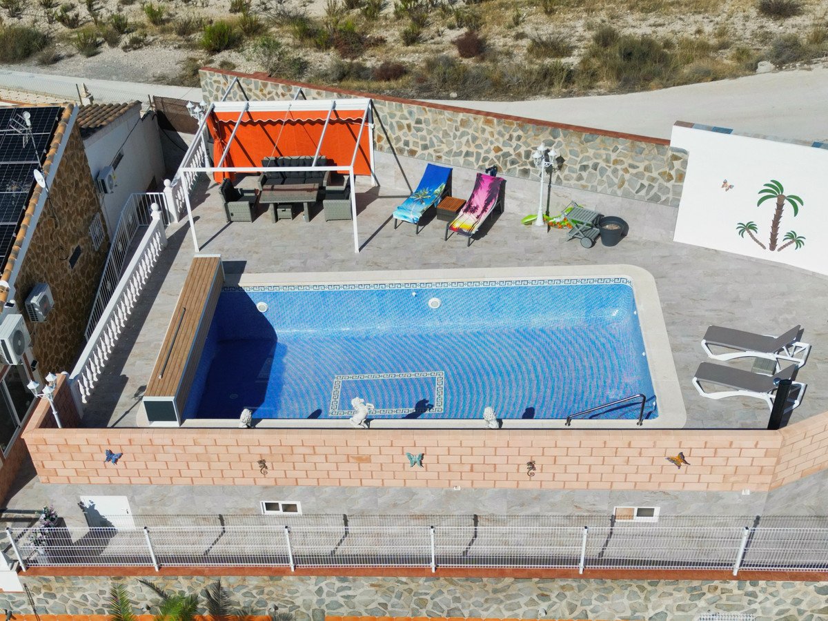 3 Bed Detached Villa in Fortuna