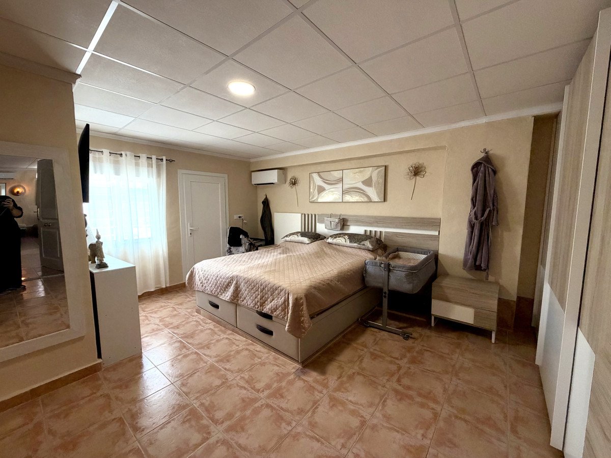 3 Bed Detached Villa in Fortuna