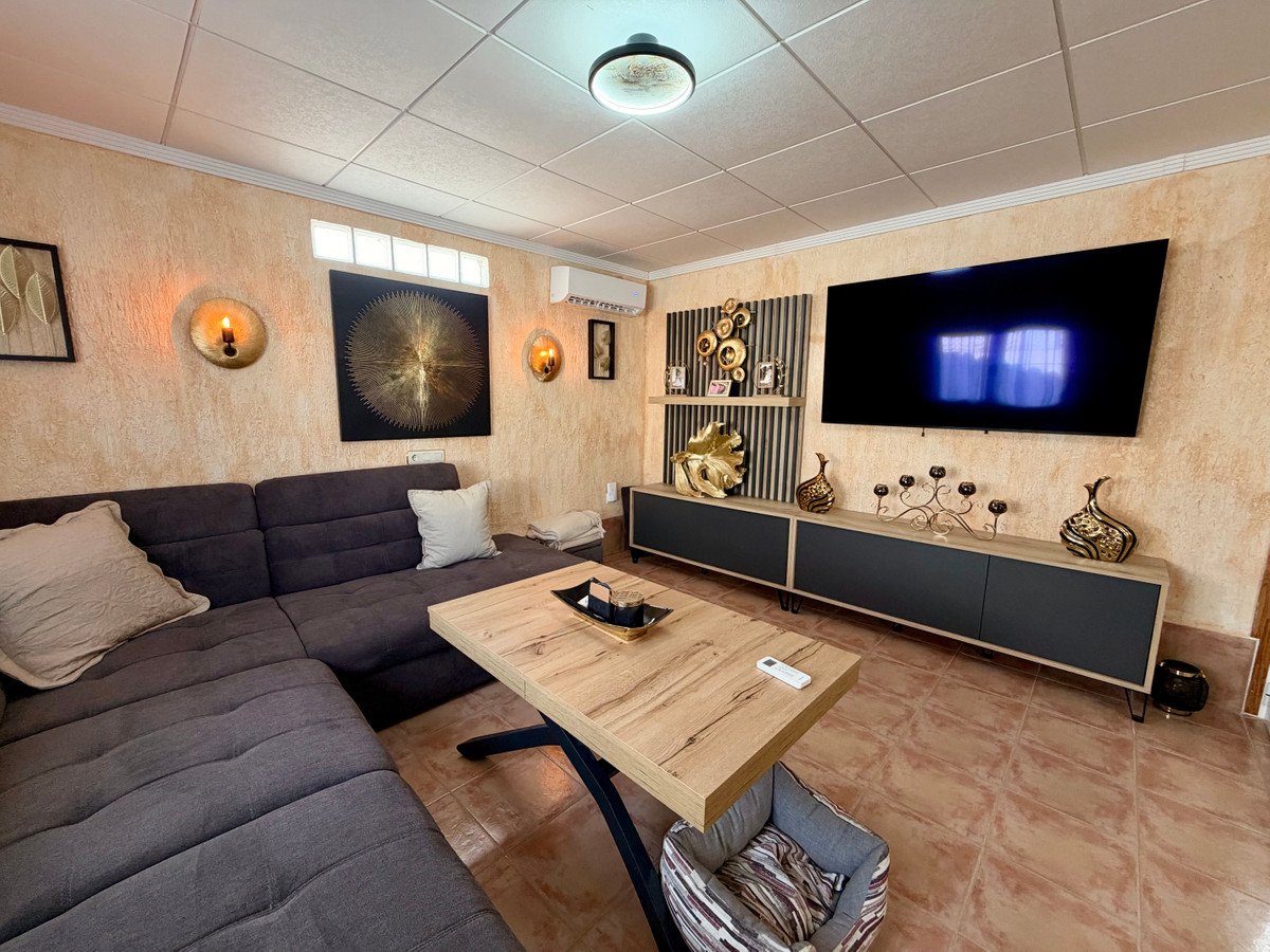 3 Bed Detached Villa in Fortuna