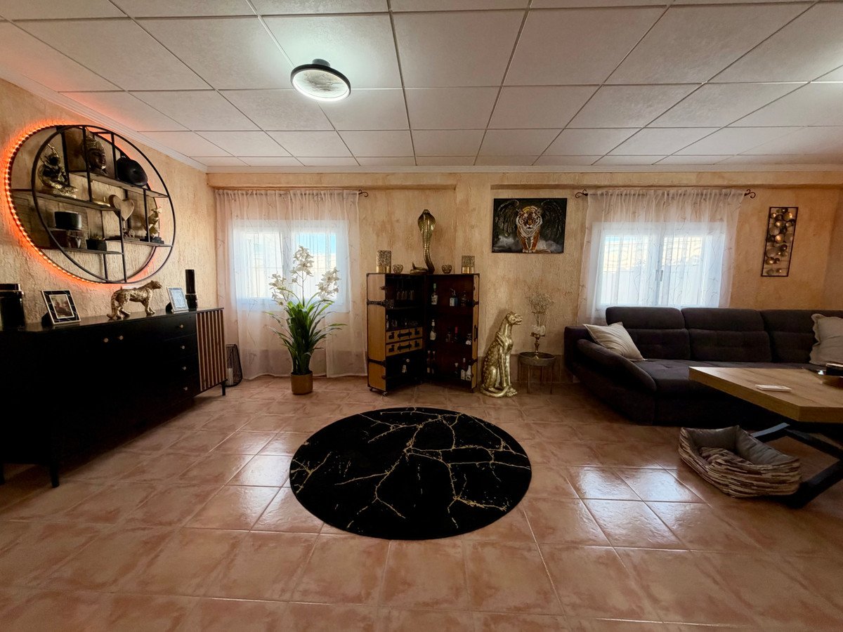 3 Bed Detached Villa in Fortuna
