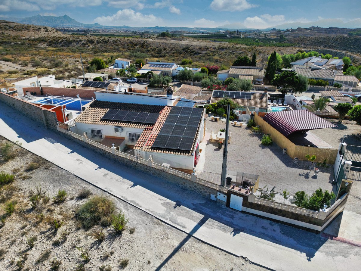 3 Bed Detached Villa in Fortuna