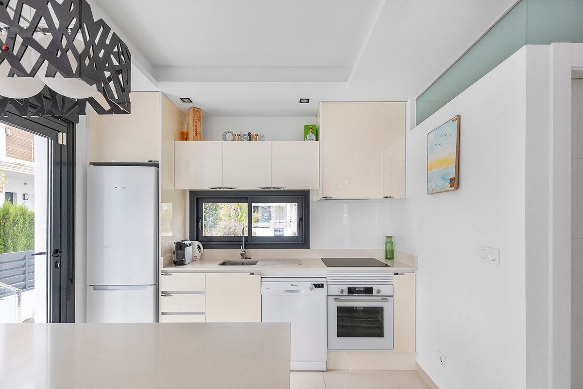 4 Bed Semi-Detached House in Ciudad Quesada