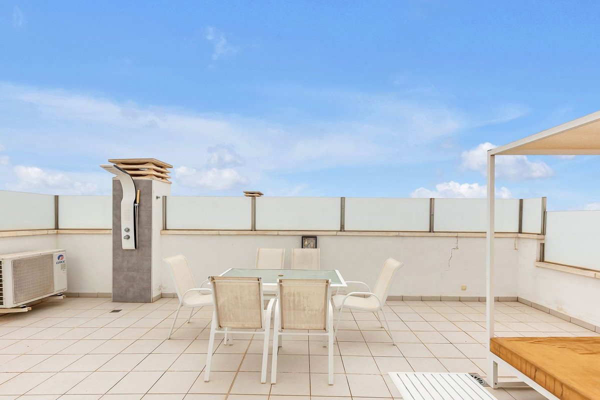 4 Bed Semi-Detached House in Ciudad Quesada