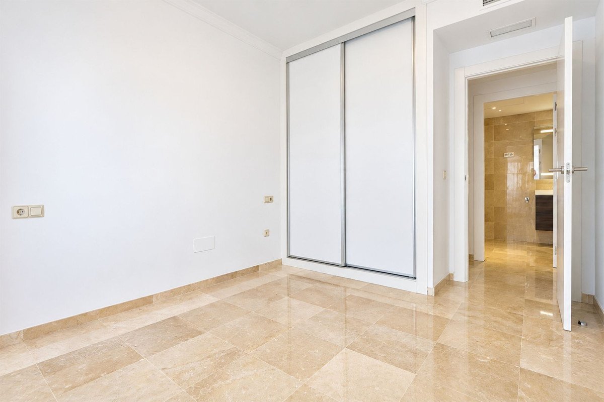 3 Bed Middle Floor Apartment in La Mairena