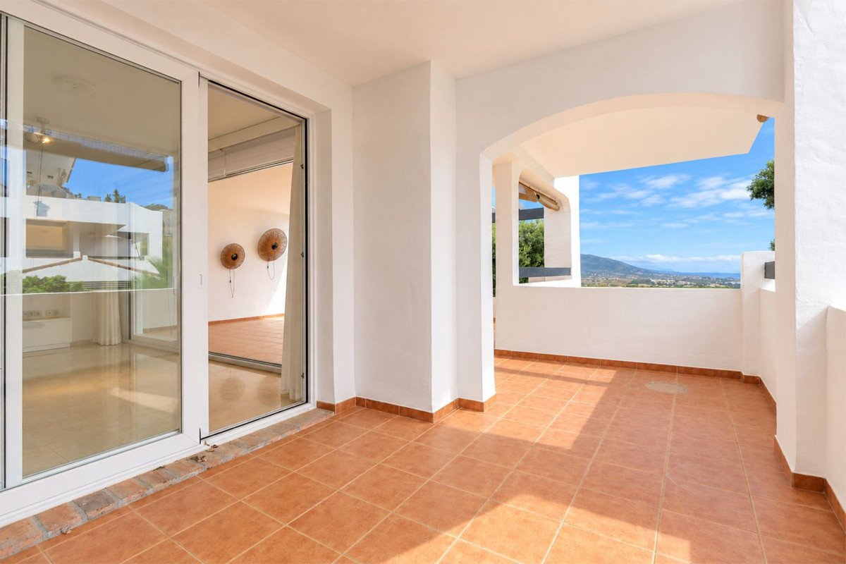 3 Bed Middle Floor Apartment in La Mairena