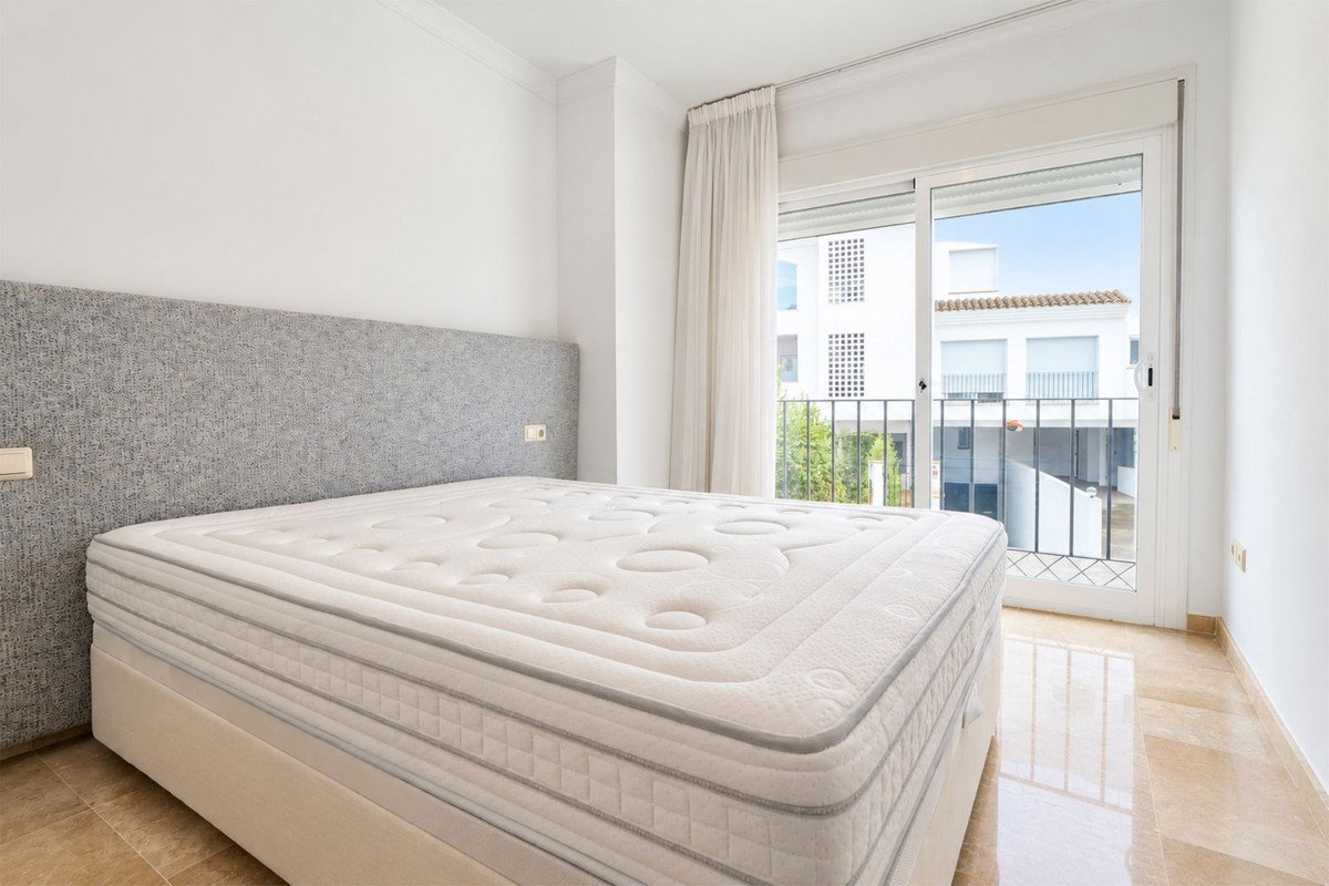 3 Bed Middle Floor Apartment in La Mairena