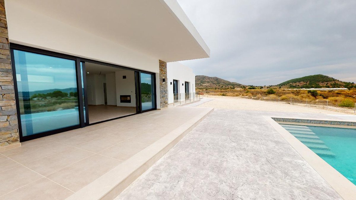 3 Bed Detached Villa in La Romana