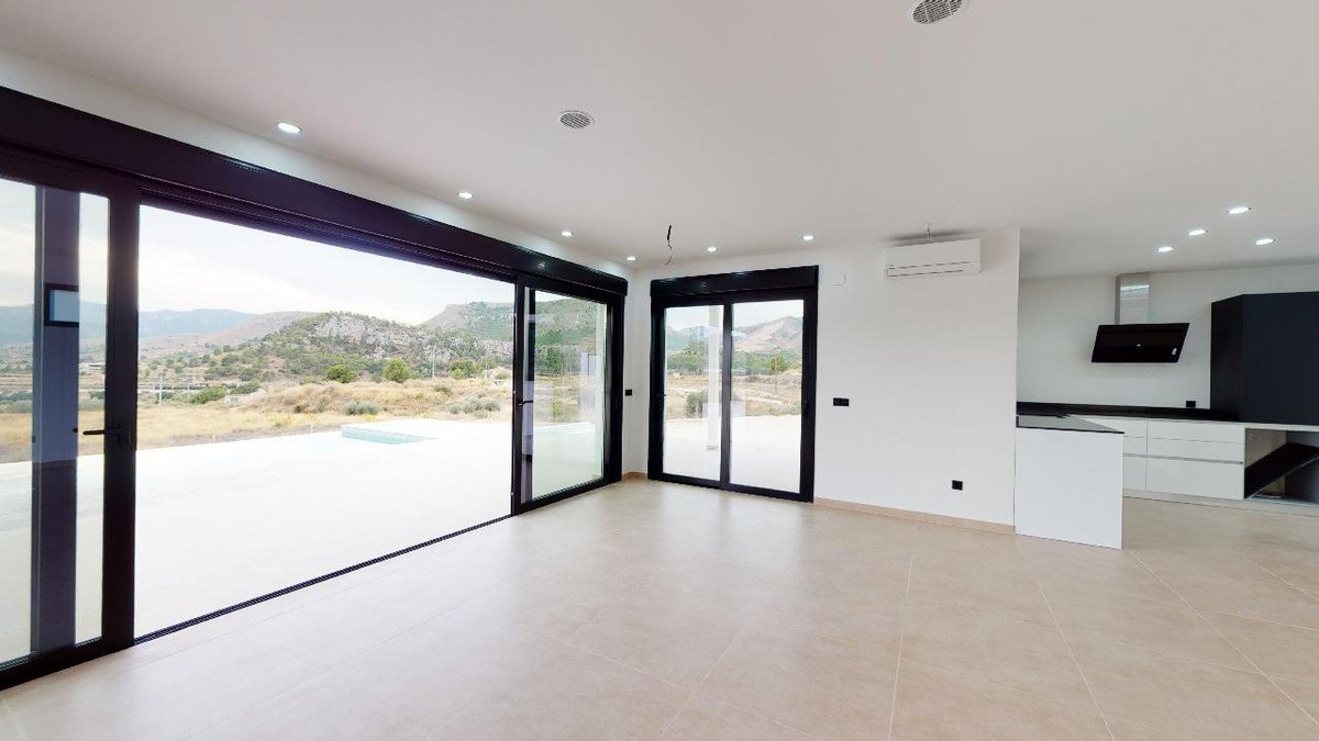 3 Bed Detached Villa in La Romana
