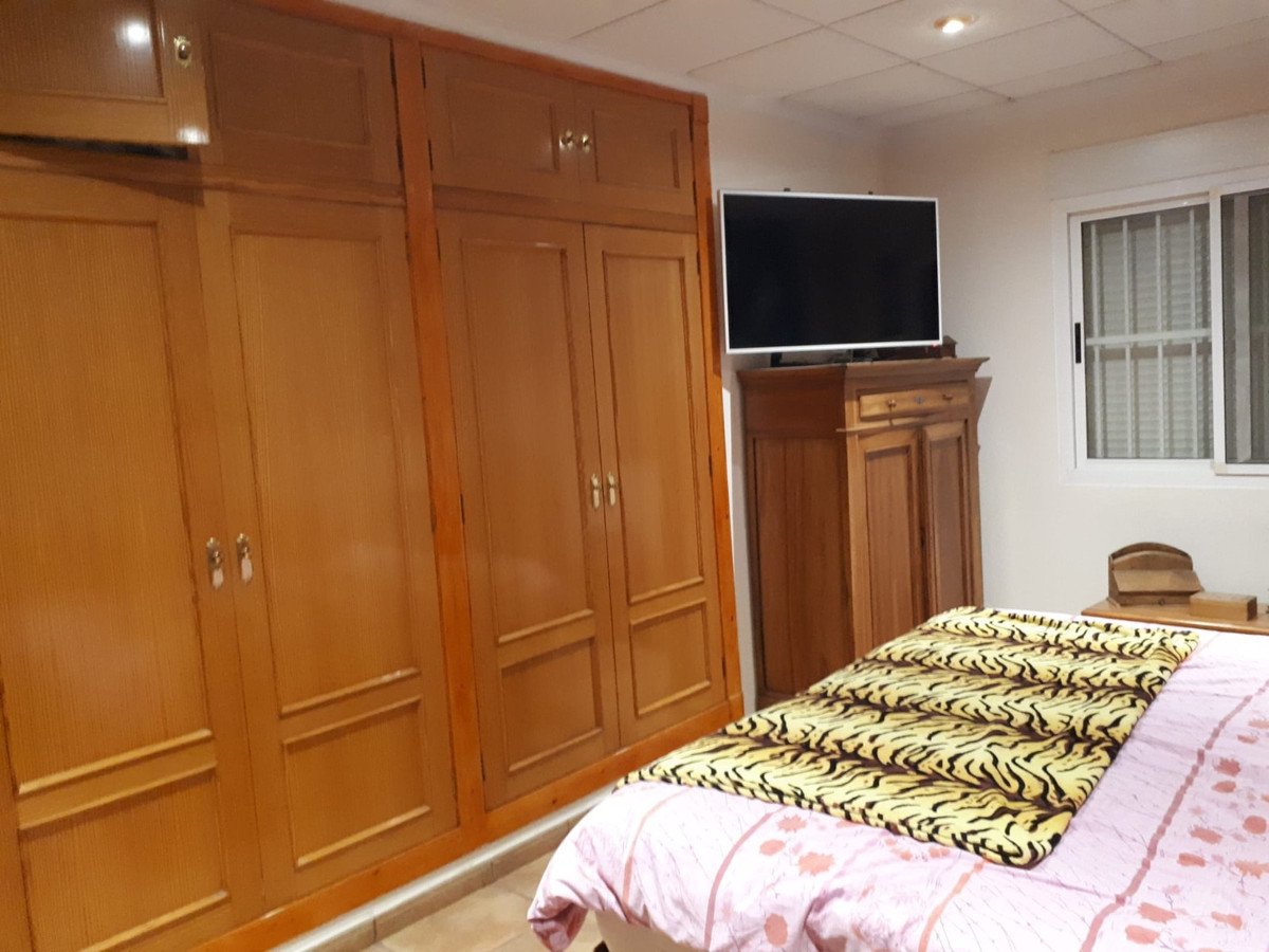 10 Bed Detached Villa in Villena