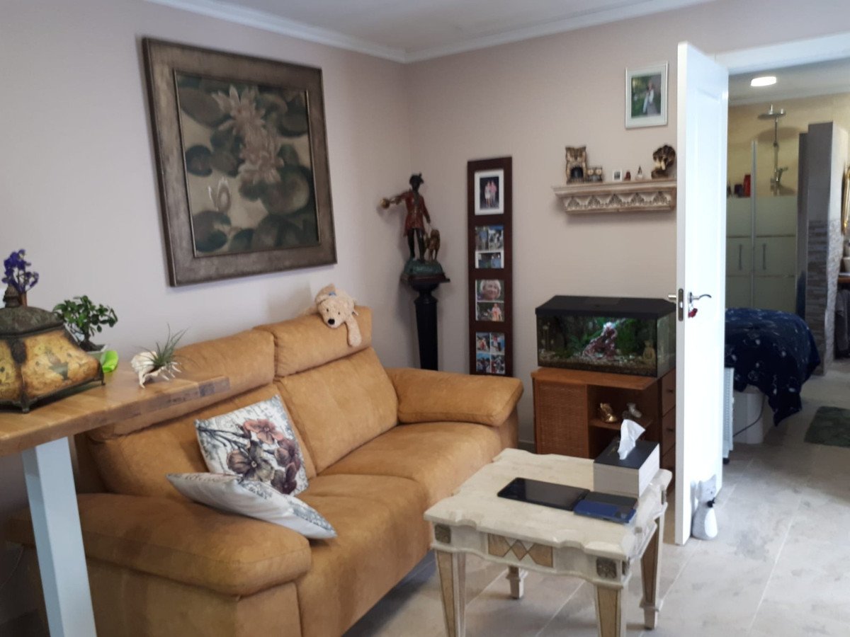 10 Bed Detached Villa in Villena