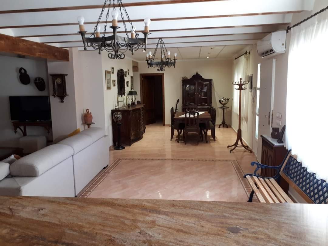 10 Bed Detached Villa in Villena