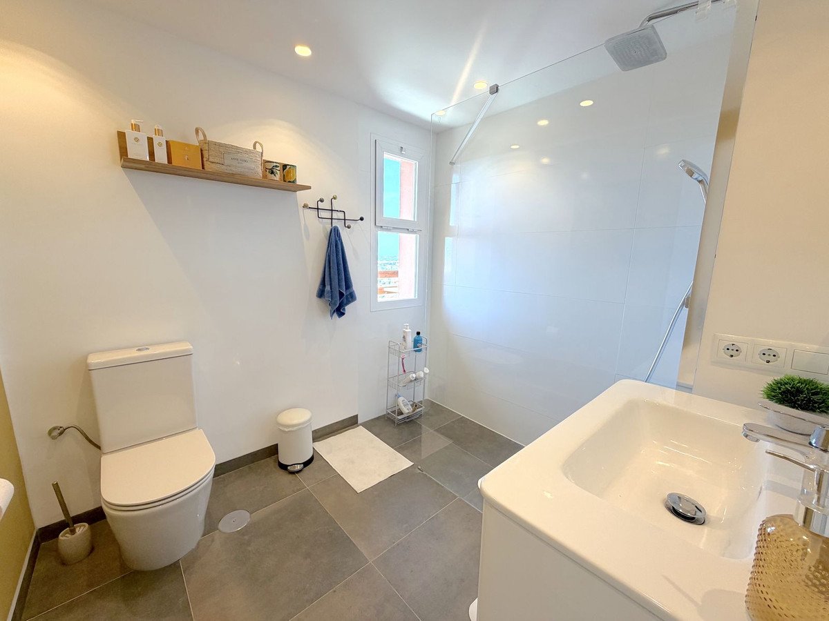3 Bed Penthouse in Torreblanca