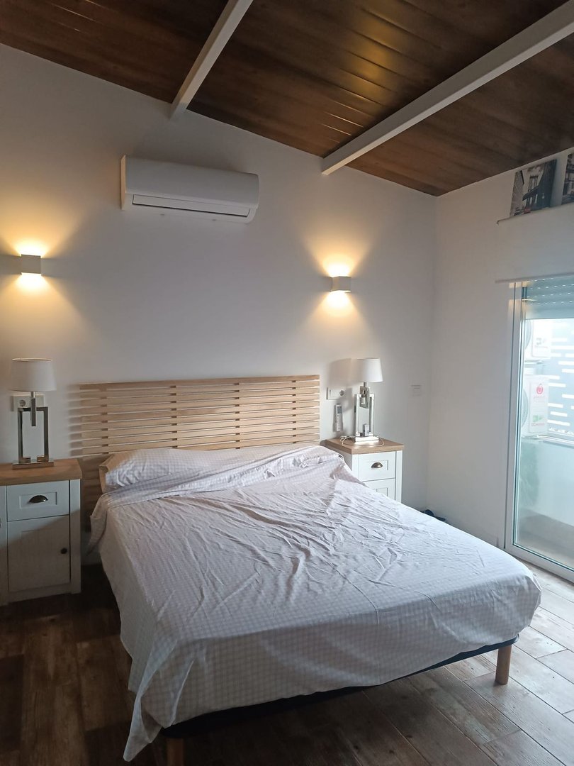 2 Bed Restaurant in Estepona