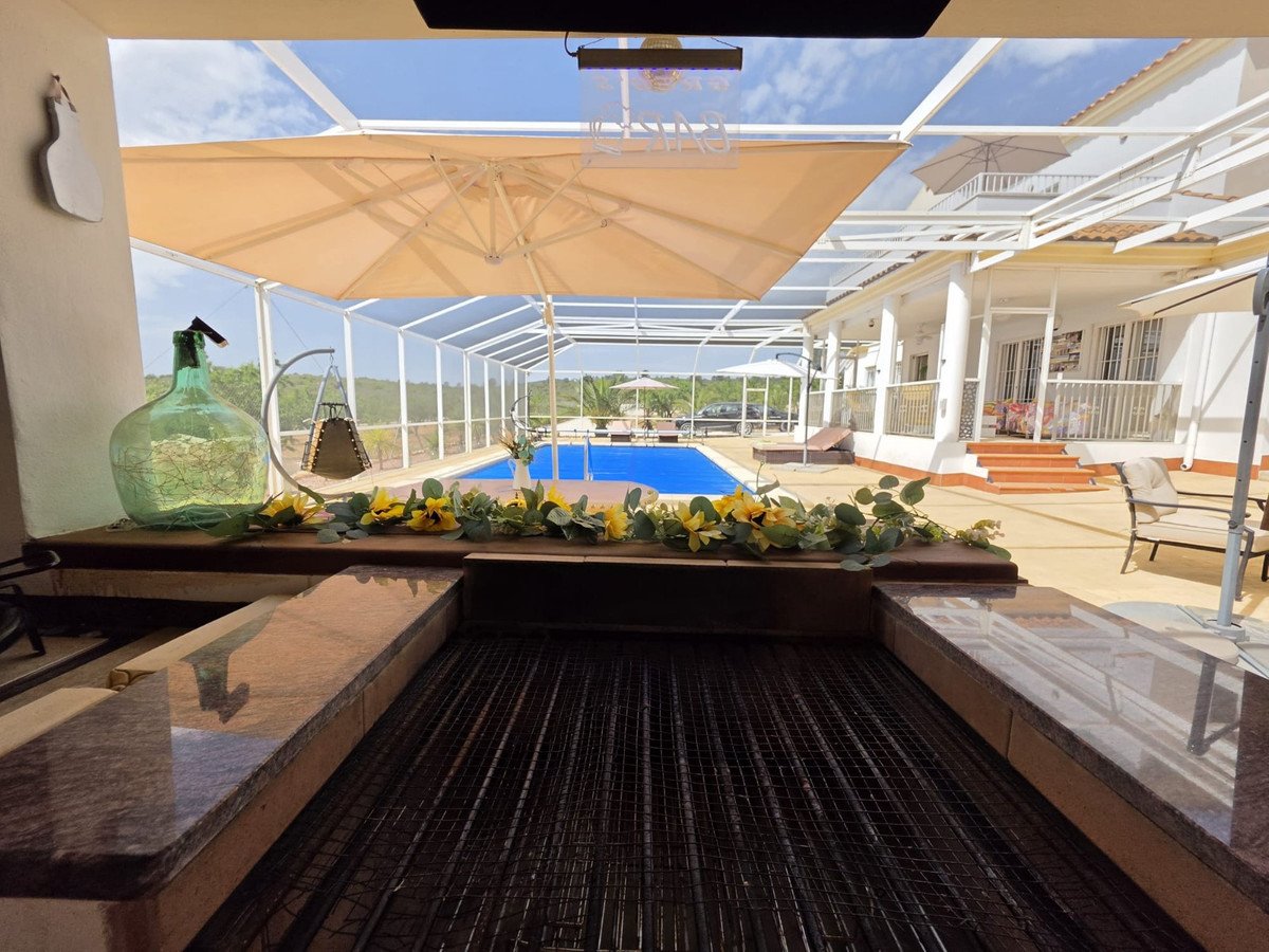 3 Bed Detached Villa in Pinoso