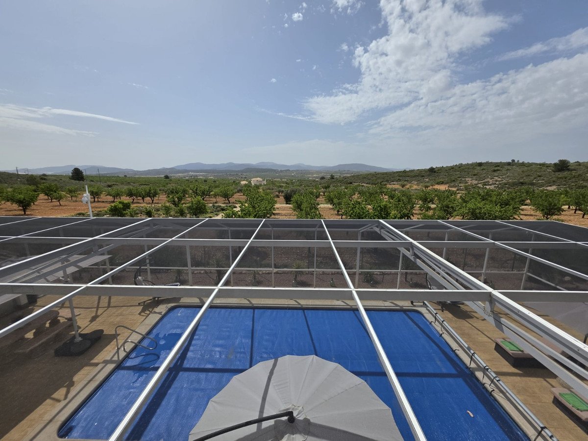 3 Bed Detached Villa in Pinoso
