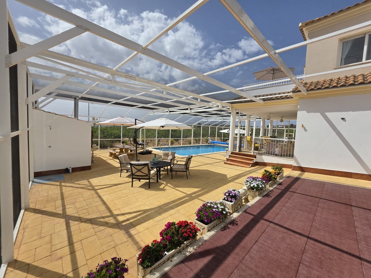 3 Bed Detached Villa in Pinoso