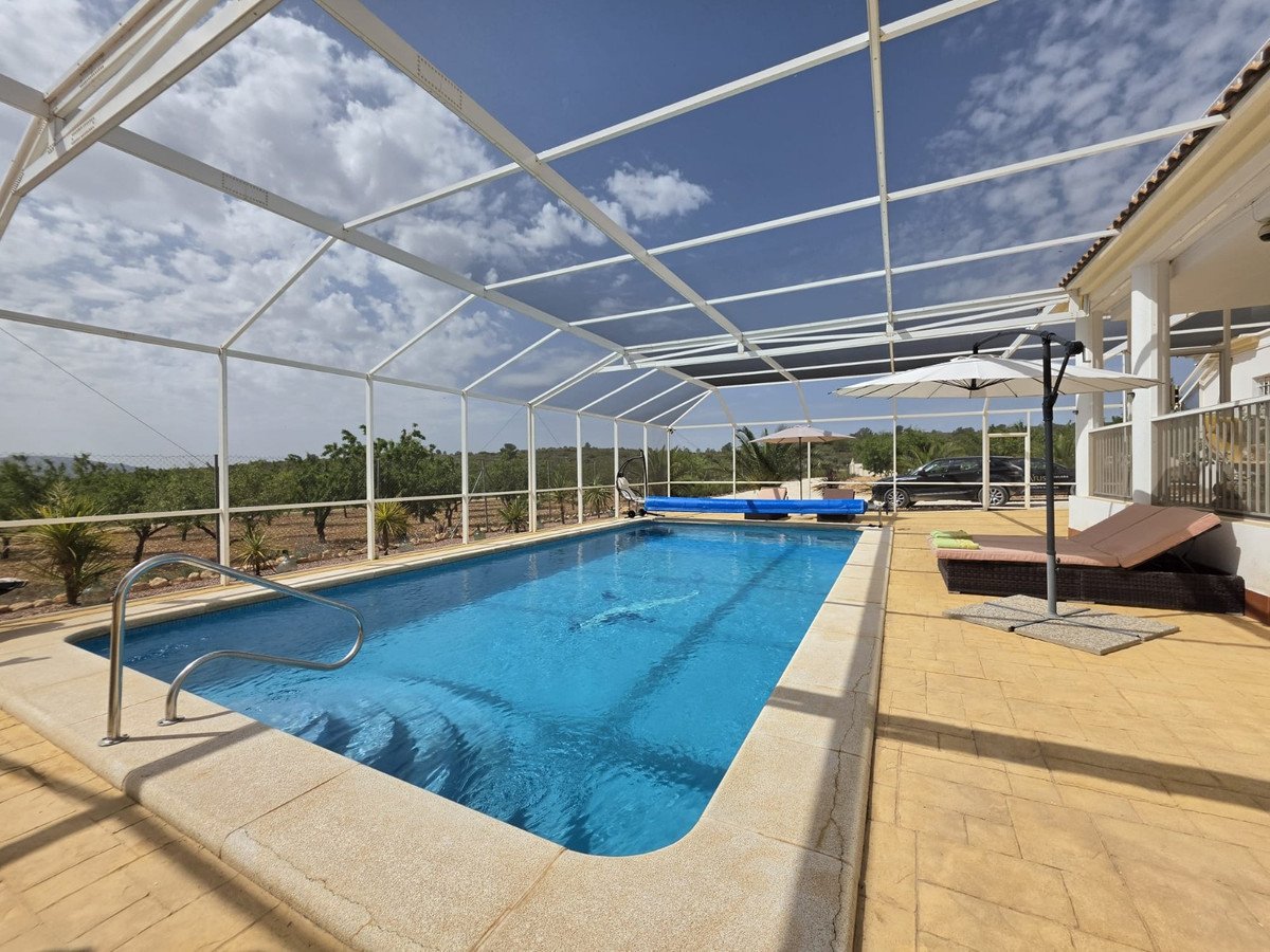 3 Bed Detached Villa in Pinoso