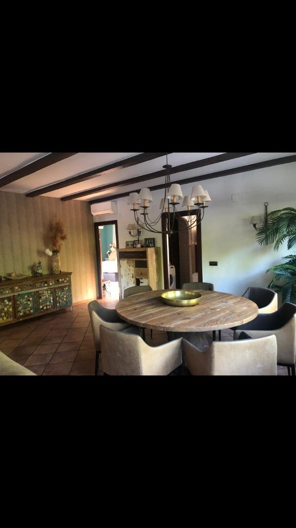 4 Bed Detached Villa in Elda
