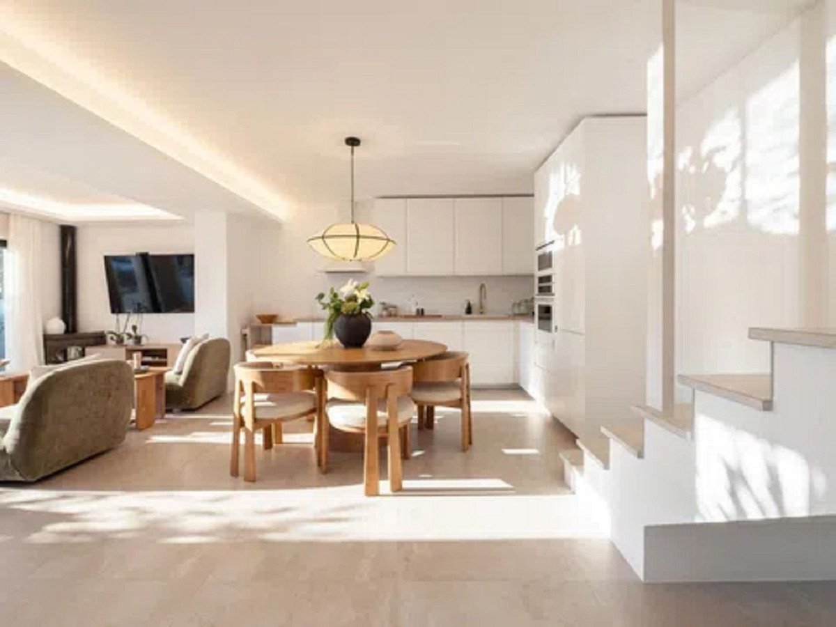 4 Bed Semi-Detached House in Los Pacos